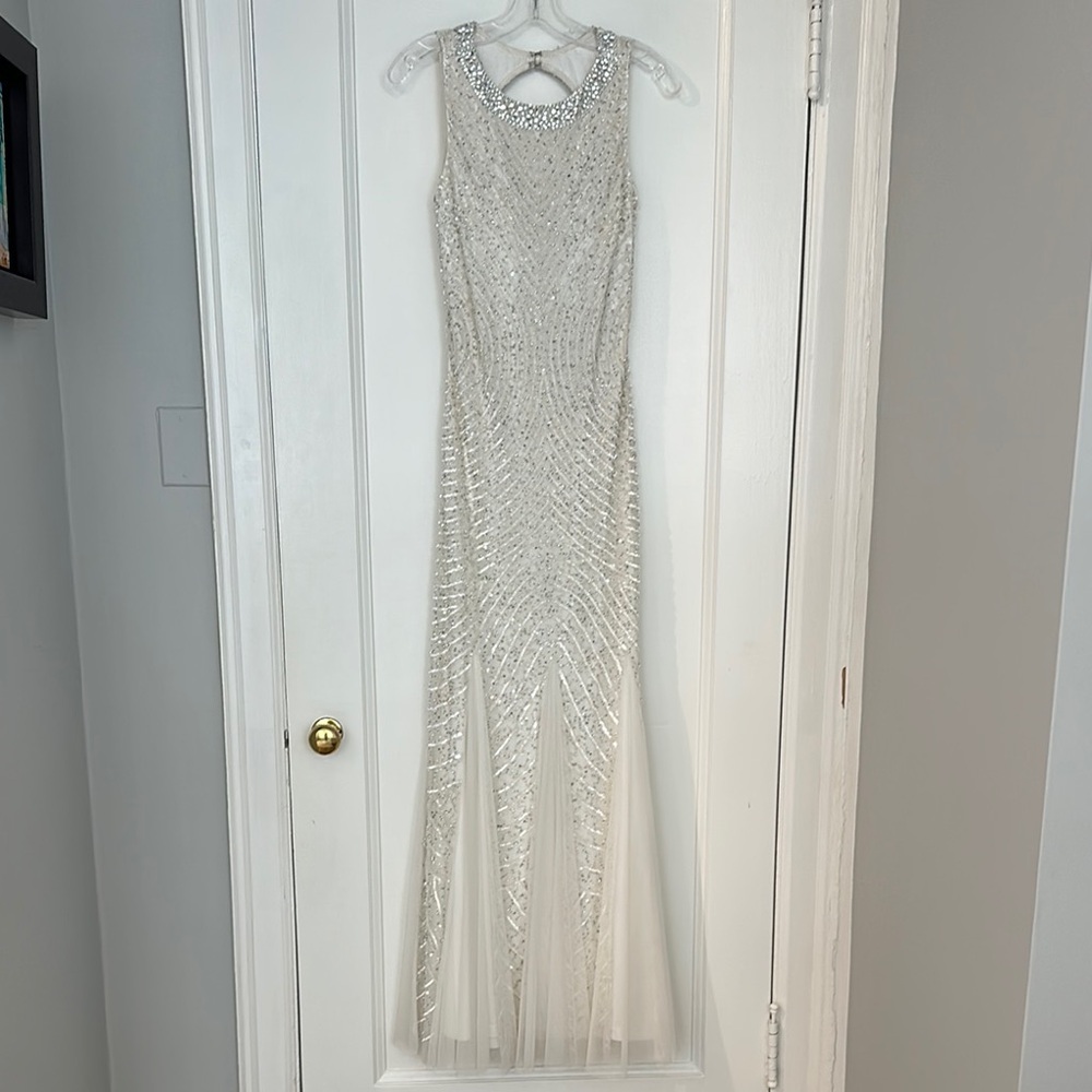 Aidan Mattox Elegant White & Silver Cocktail Gown - NWT